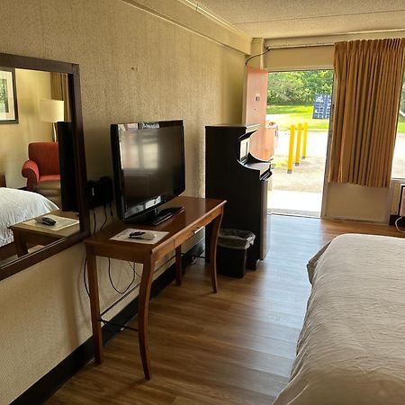 Daniel Boone Motor Inn Pikeville Buitenkant foto